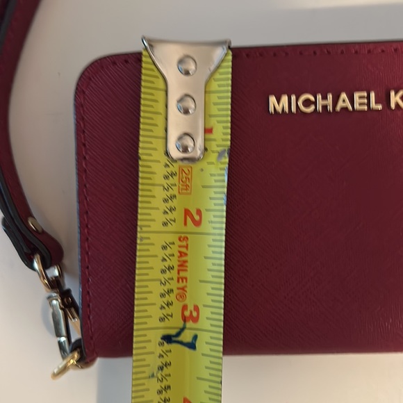Michael Kors Wristlet Wallet- NWOT - Picture 13 of 13